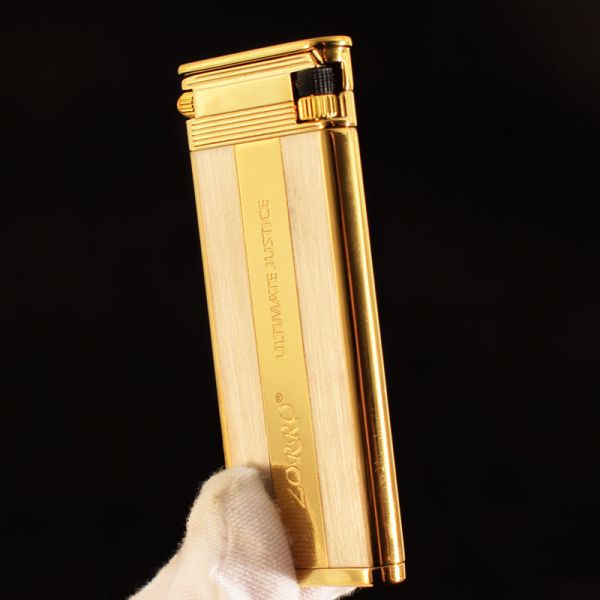 Газова Запальничка ZORRO "Ultimate Justice"( Вища справедливість)  золотиста