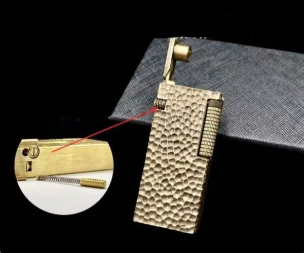 Ексклюзивна Бензинова Запальничка ROWENTA  "Vintage Hammered"