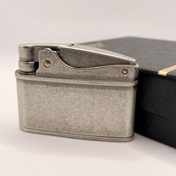 Бензинова запальничка Zorro у вінтажному стилі (Antique Silver)