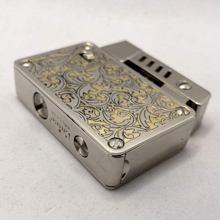 Преміум Бензинова Запальничка Chief з Двоколірним Гравіюванням