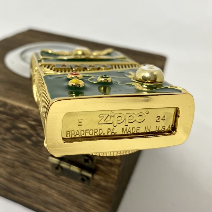 Колекційна запальничка Zippo Більярд "Golden Billiards Edition"