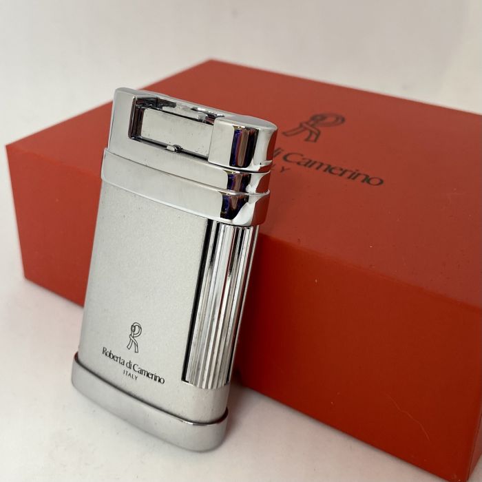 Елегантна газова запальничка Roberta di Camerino (Italy) — Silver & Chrome