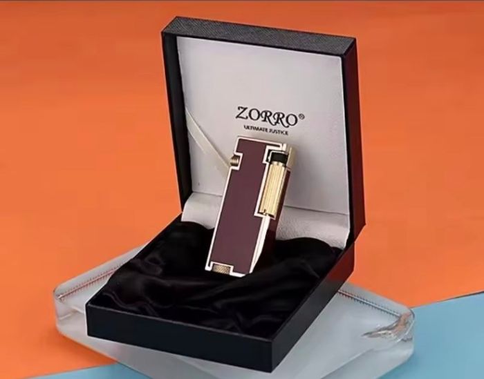 Бензинова запальничка Zorro «Ultimate Justice» — Елегантність та Ретро-механіка