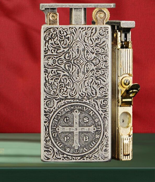 Бензинова запальничка  Zorro 753 «Медальйон Святого Бенедикта"