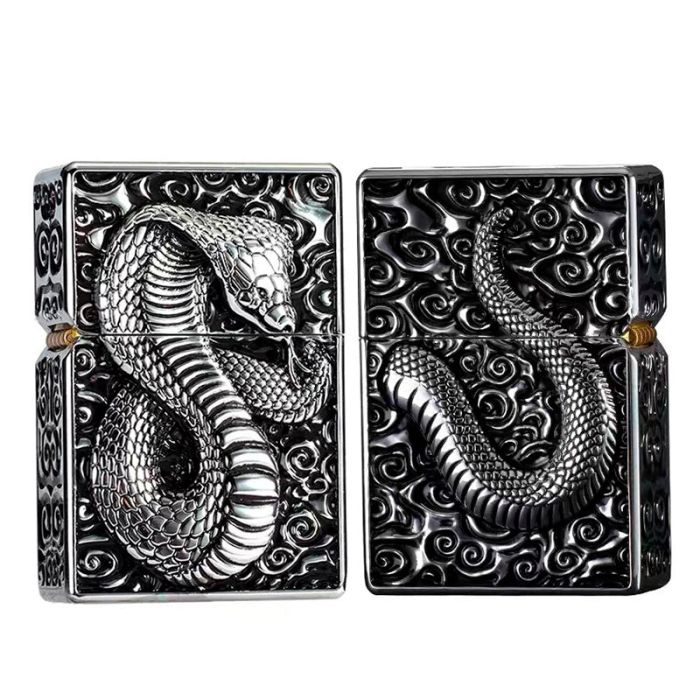 Бензинова запальничка Zorro "Ultimate Justice" — Колекційна серія (Cobra Edition) Silver