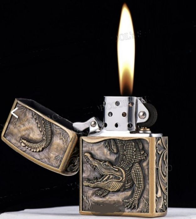Бензинова запальничка Zorro «Crocodile Antique Copper» Античне срібло