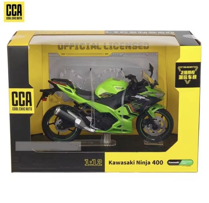 Масштабна модель Kawasaki Ninja 400 (2023) Green 1:12 CCA Licensed Diecast Model