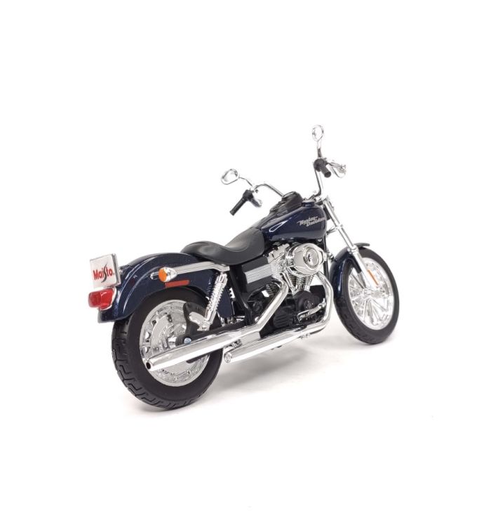 Колекційна модель мотоцикла Maisto Harley-Davidson 2006 FXDBI Dyna Street Bob (1:12)
