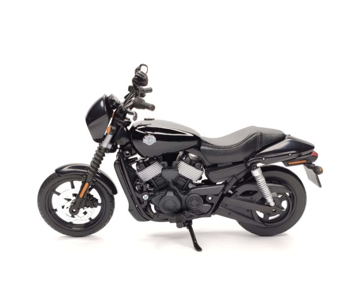 Масштабна модель мотоцикла Maisto Harley-Davidson Street 750 (2015) — 1:12
