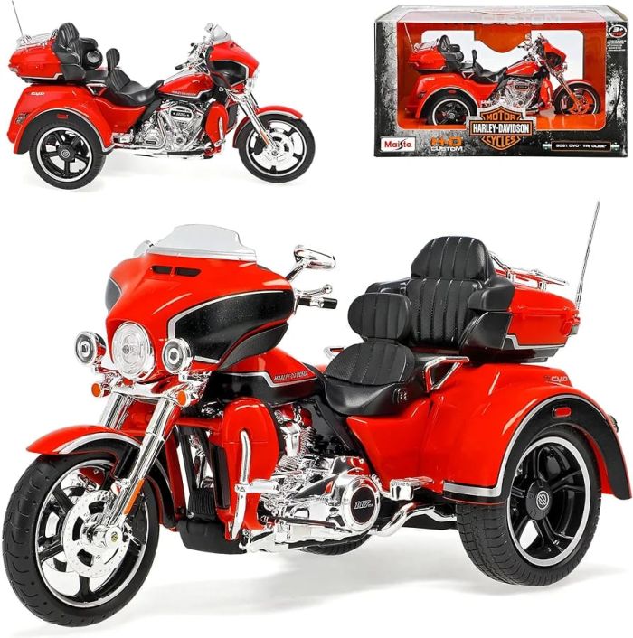 Масштабна модель 2021 Harley-Davidson CVO Tri Glide (1:12) від Maistо