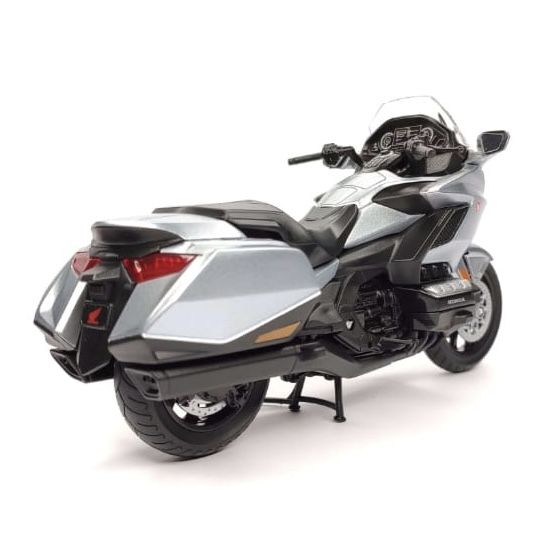 Колекційна модель мотоцикла Honda Goldwing (Welly) — Масштаб 1:12