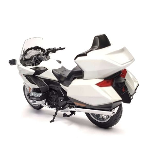 Колекційна модель мотоцикла Honda Gold Wing — Масштаб 1:12 (Welly) колір білий