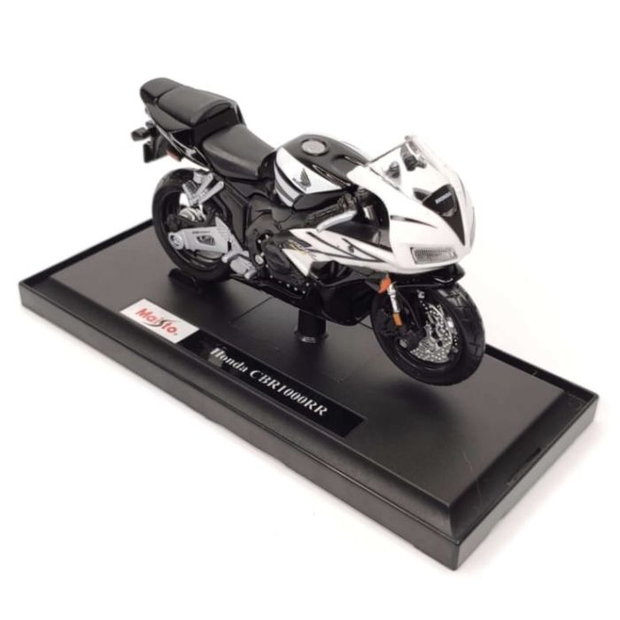 Колекційна модель мотоцикла Honda CBR1000RR Fireblade (Maisto, 1:18)