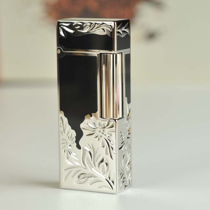 Газова запальничка  преміум-класу KELEISI з художнім гравіюванням Black & Silver