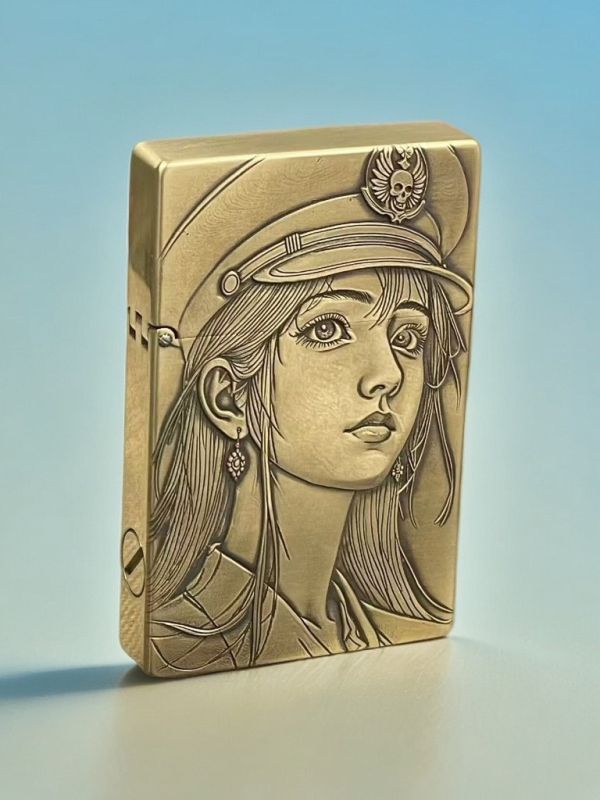 Бензинова запальничка KOJI серії GelanG «Girl in Uniform» (Дівчина у формі)