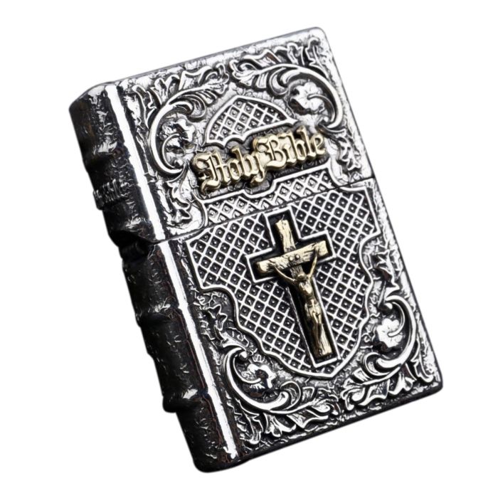 Ексклюзивна  бензинова запальничка Zippo "Holy Bible" — Колекційна модель у дерев’яному боксі