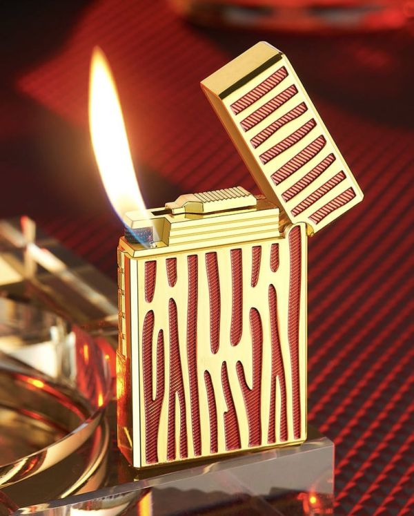 Елегантна газова запальничка Classic Lighter з фірмовим кліком (Red/Gold)
