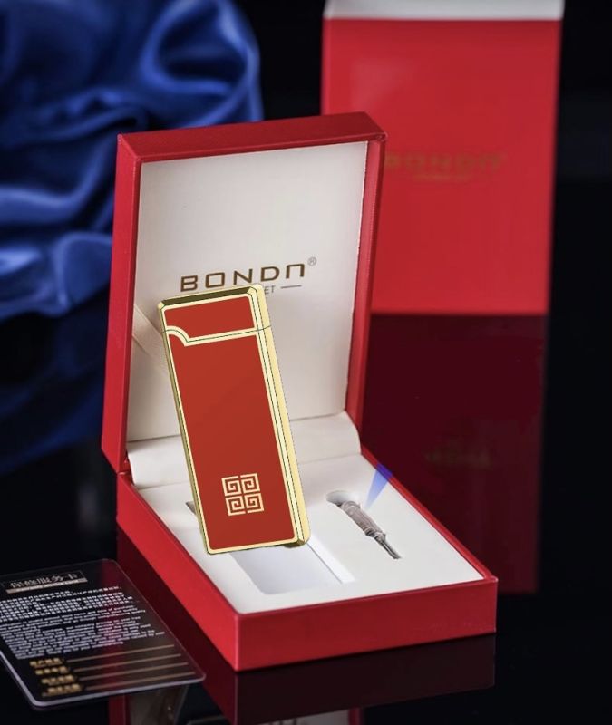 Газова кремнієва запальничка Bondn у подарунковій упаковці — Золото з Червоним Глянцем