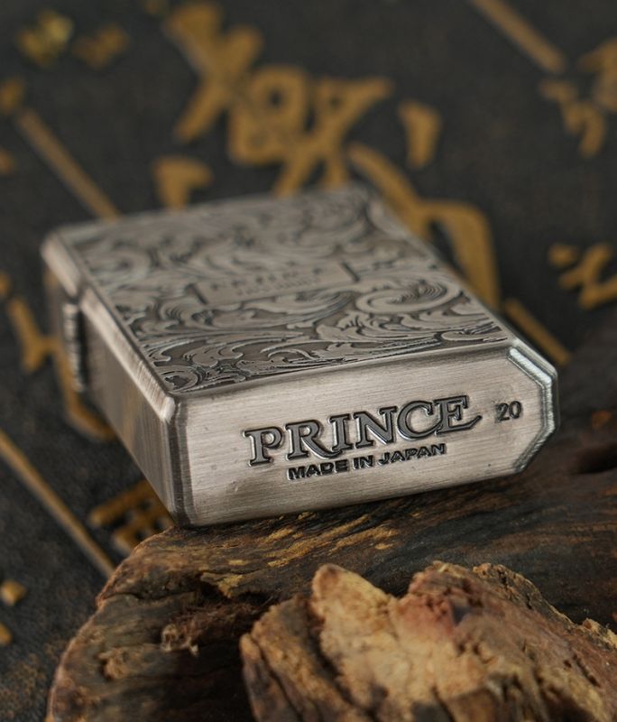 Бензинова запальничка Prince (Japan Design) з  рослинним орнаментом у стилі "бароко"