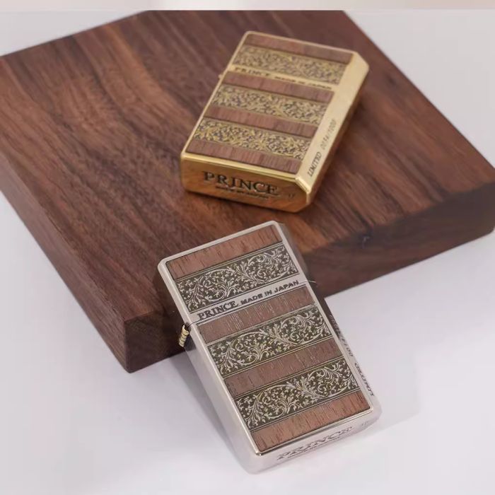 Бензинова запальничка Prince — Limited Edition (Japan) Silver