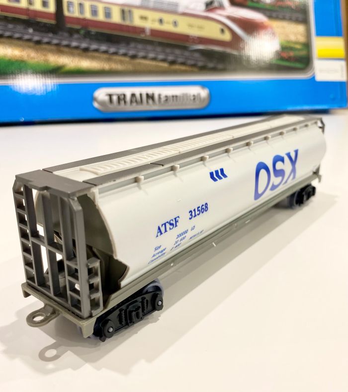 Преміальний залізничний набір FENFA "Train Familial" (9,4 м колії, 2 локомотиви, 7 вагонів, перон, акумулятори + ЗП)