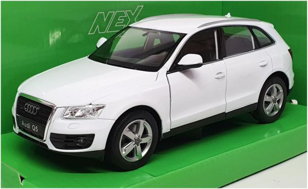 Колекційна автомодель 2008 Audi Q5 (1:24) — Welly NEX Exploration of Models