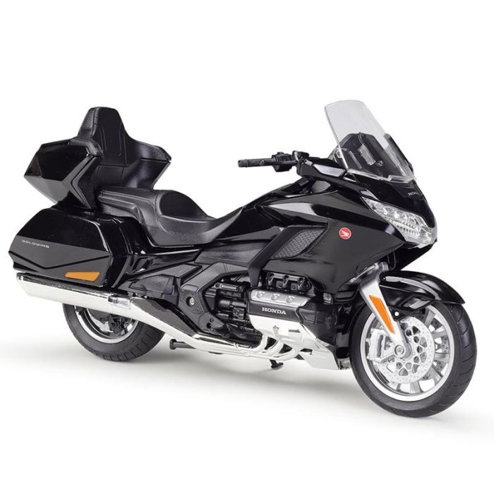 Колекційна масштабна модель мотоцикла Welly 1:12 2020 Honda GL1800 Gold Wing (колір Gloss Black)