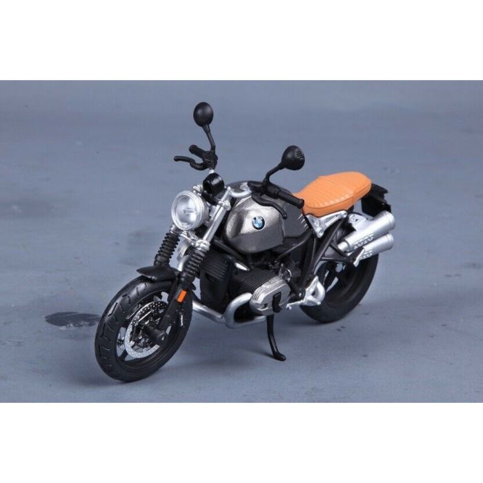 Колекційна модель мотоцикла BMW R nineT Scrambler (Maisto, масштаб 1:12)