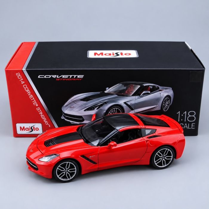 Модель автомобіля 2014 Corvette Stingray Z51 (Масштаб1:18) від Maisto