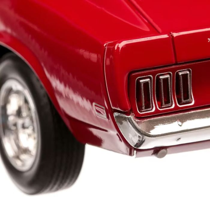 Масштабна модель 1969 Ford Mustang Boss 429 від Welly (масшт.1:24)-Легенда американського автопрому
