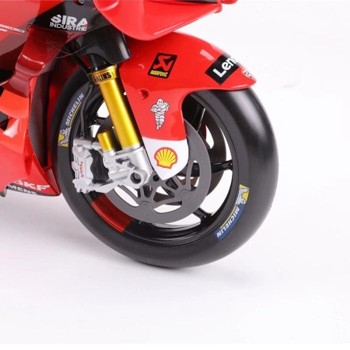 Колекційна модель мотоцикла Ducati Desmosedici GP (2022) #63 Pecco Bagnaia — Масшт. 1:6 від Maisto