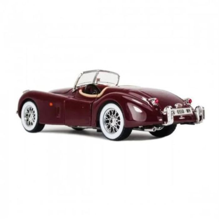 Масштабна модель автомобіля Jaguar XK 120 Roadster (1951) у масштабі 1:24 від Bburago
