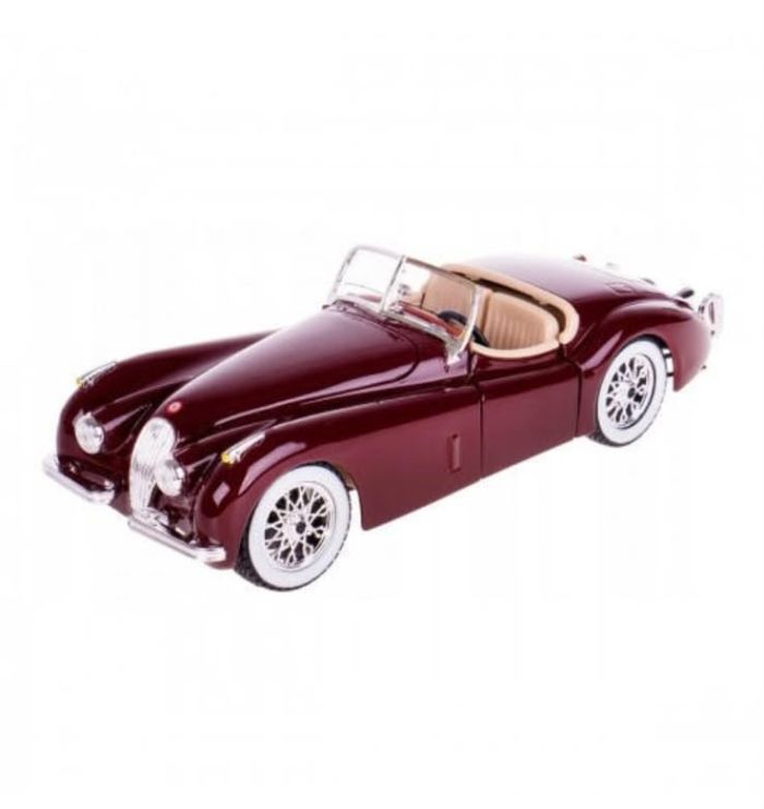 Масштабна модель автомобіля Jaguar XK 120 Roadster (1951) у масштабі 1:24 від Bburago