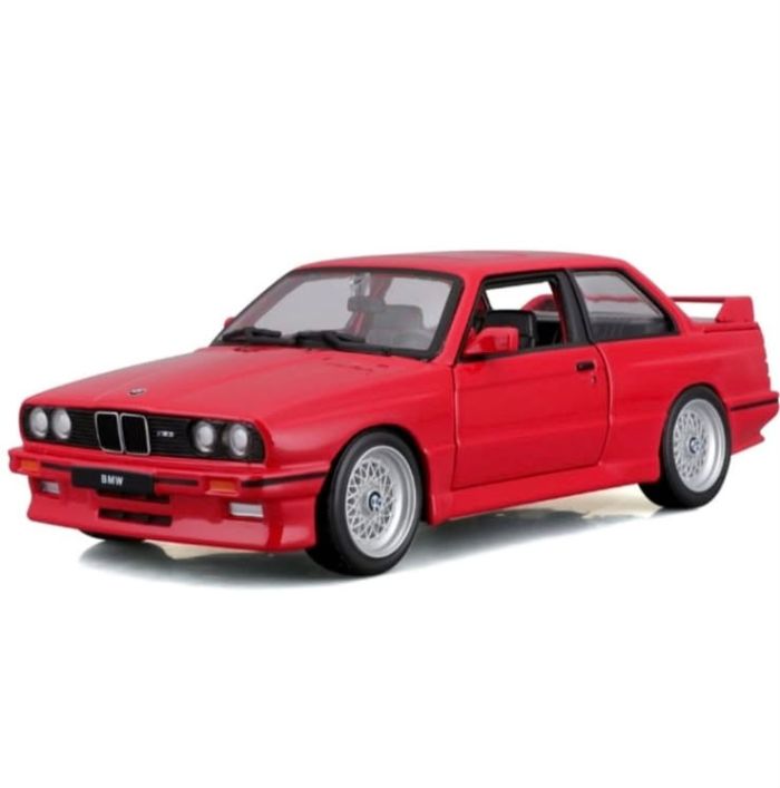 Колекційна масштабна модель авто BMW 3 Series M3 1988 (E30) — від Bburago 1:24, червона