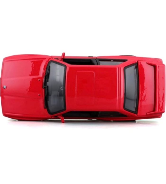 Колекційна масштабна модель авто BMW 3 Series M3 1988 (E30) — від Bburago 1:24, червона