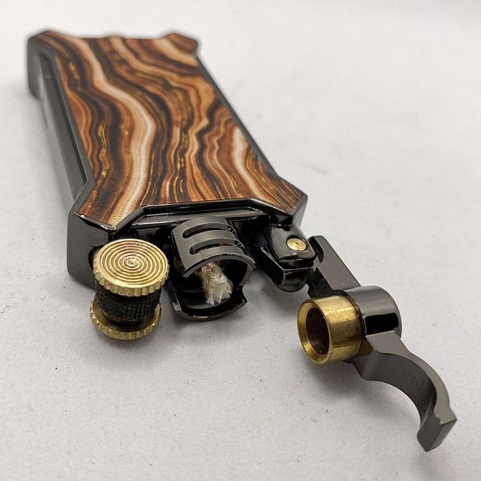 Бензинова запальничка Chief Магма-Стиль