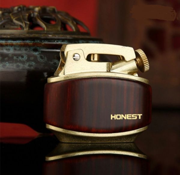 Бензинова Запальничка HONEST Червоне дерево