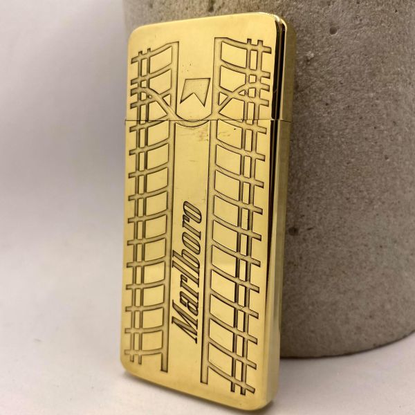 Бензинова запальничка Zorro "Marlboro Протектор"