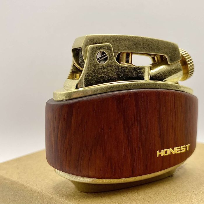 Бензинова Запальничка HONEST Червоне дерево