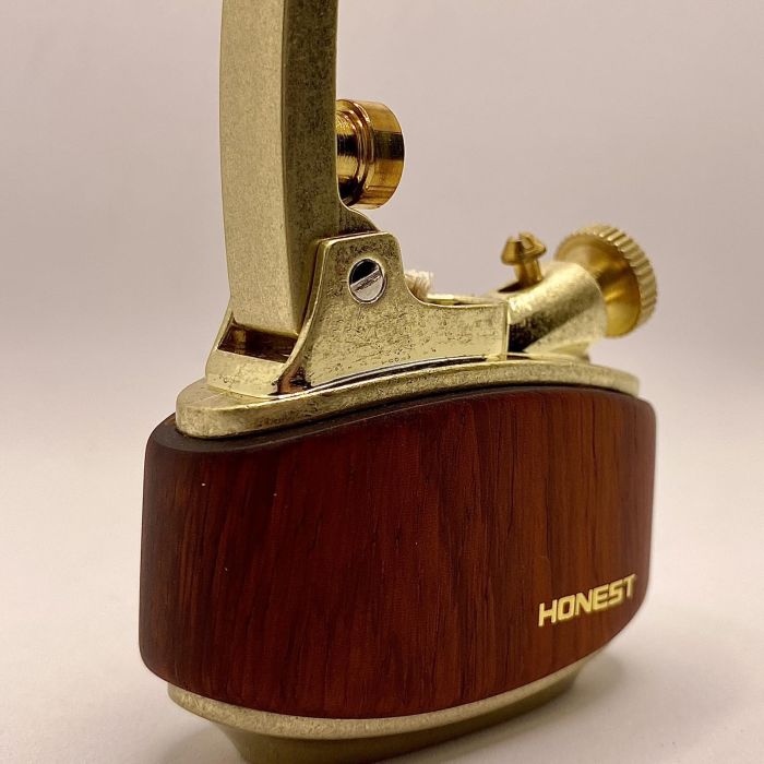 Бензинова Запальничка HONEST Червоне дерево