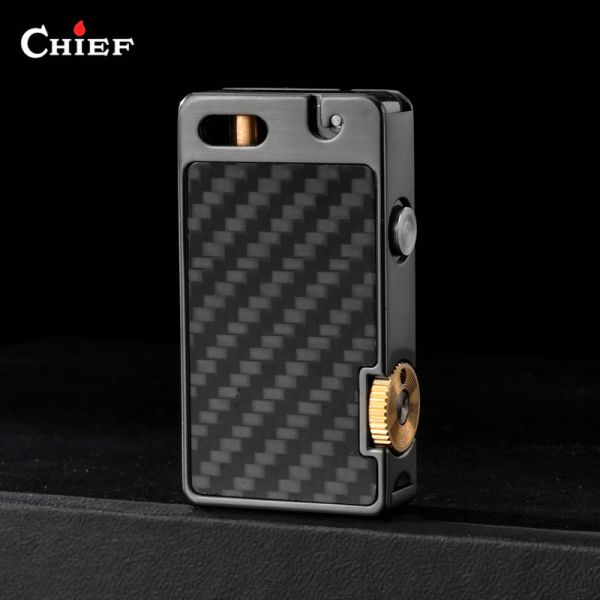 Запальничка  бензинова Chief High-Tech Carbon