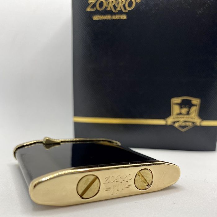 Бензинова запальничка ZORRO чорний глянець із золотом