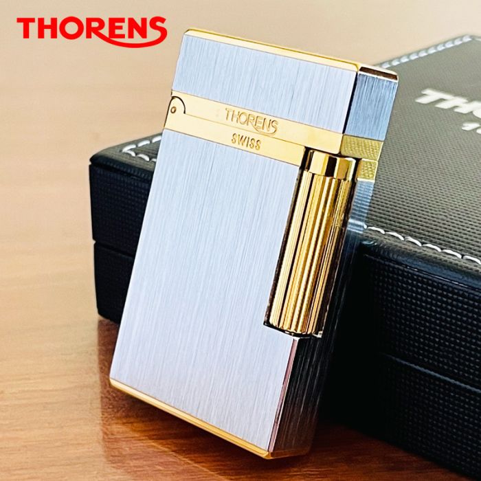 Елегантна газова запальничка THORENS срібна з золотими акцентами
